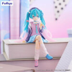 FuRyu Hatsune Miku Love Blazer Navy Ver Noodle Stopper Figure - Image 2