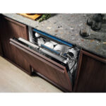 Electrolux Built-In Dishwasher with 14 Place Settings 60cm - Image 5