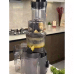 ⁦3-in-1 High Power Juicer for Home – Large Caliber Slow Juicer with Juice Separation & Ice Cream Maker, Multifunction Freshly Squeezed Juice Machine⁩ - الصورة ⁦3⁩